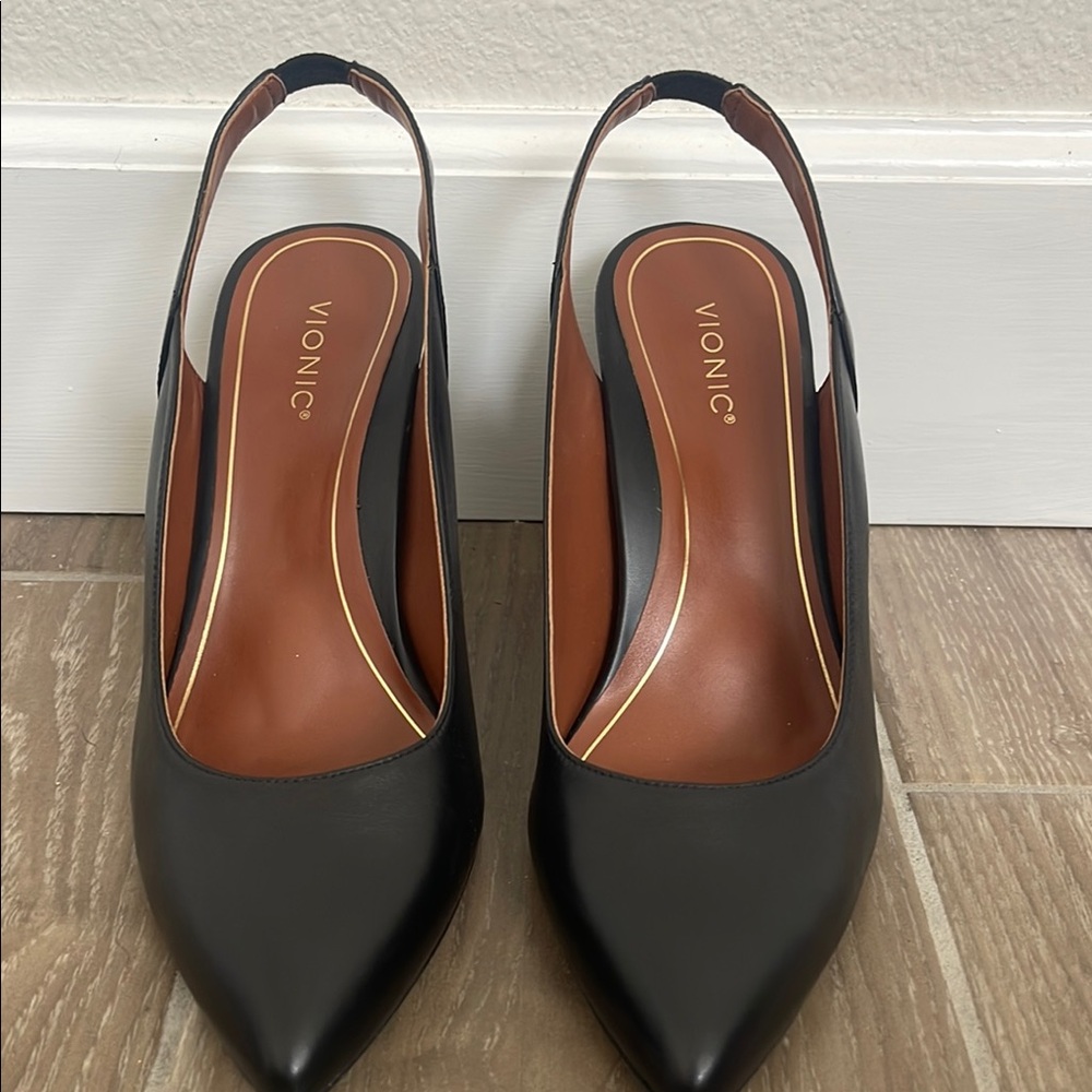 Vionic Black Slingback Heels